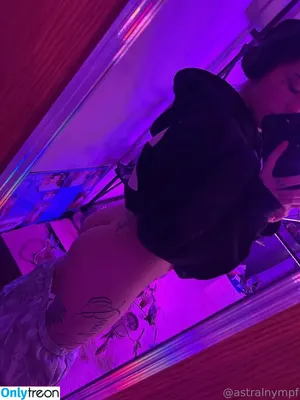 lolaslands / asstralnymph nude photo #0313