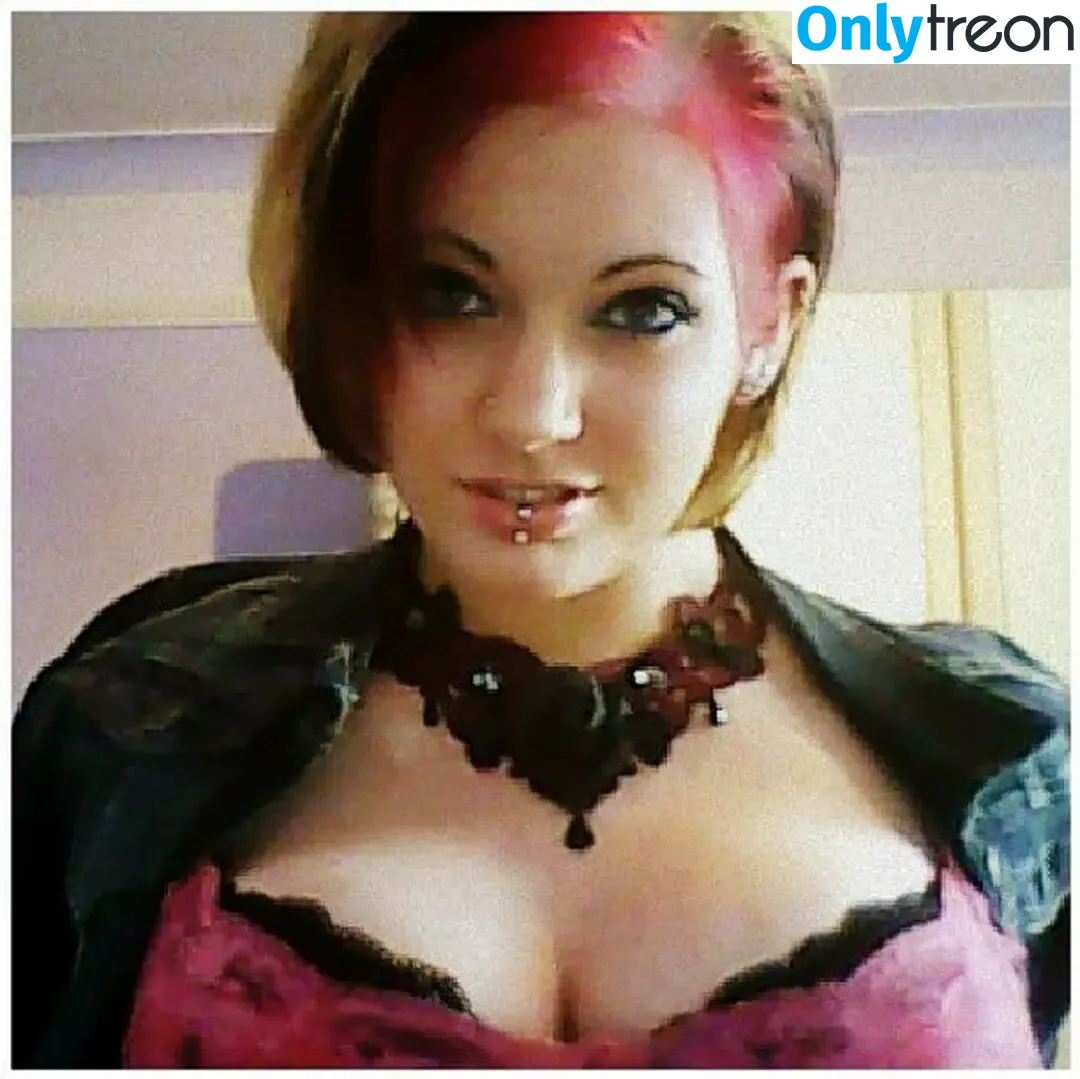 Lolliepopperz nude photo #0019 (Lolliepoppersz)