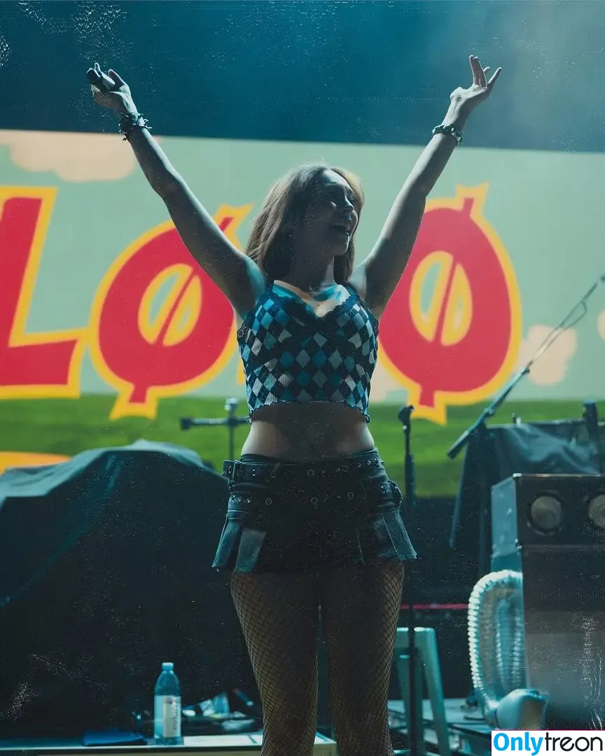Lølø голая photo #0820 (lolo)