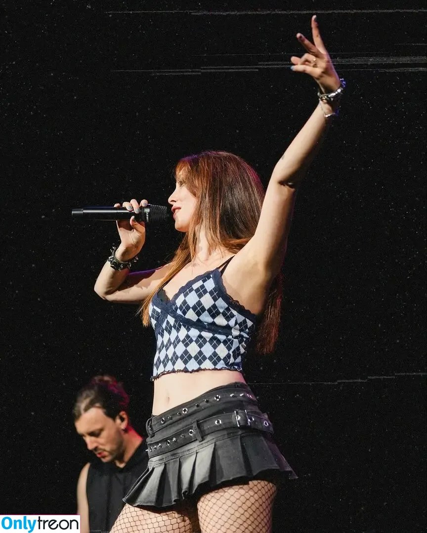 Lølø голая photo #0824 (lolo)