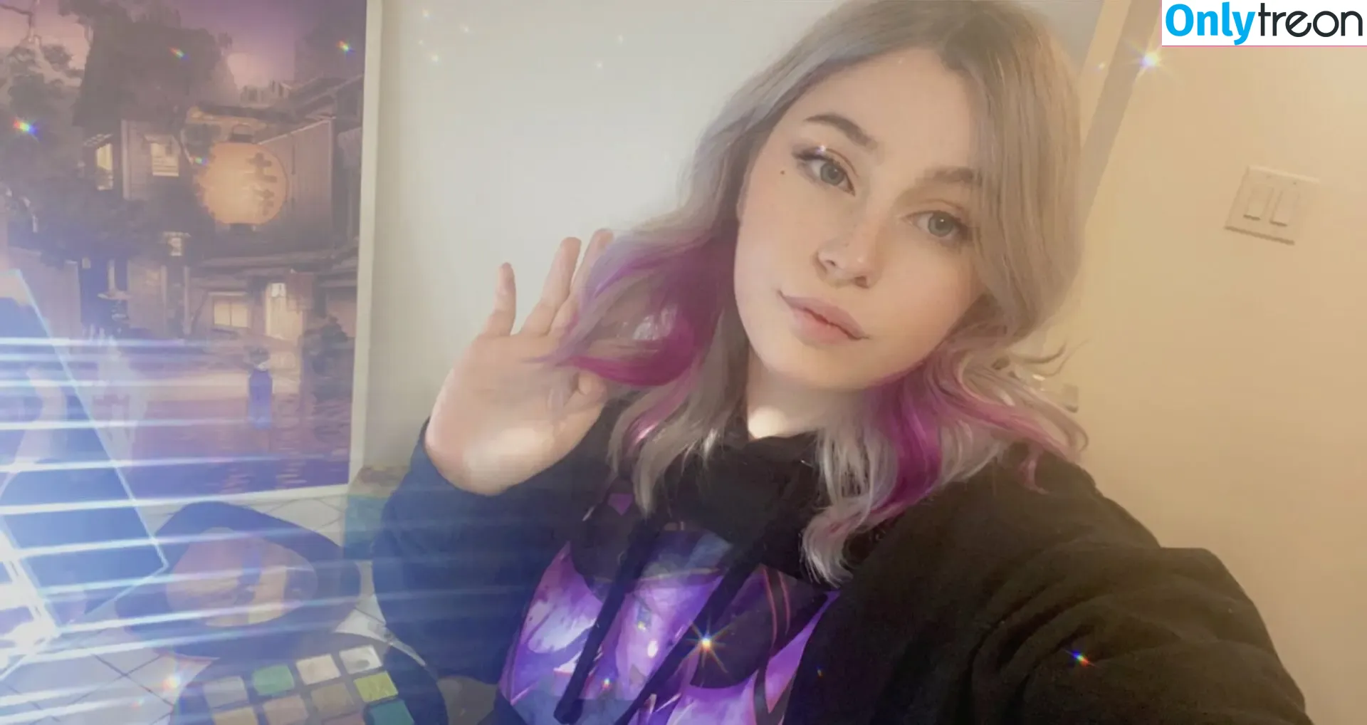 LoLotus nude photo #0005 (LewdLolo / lolotusvt / lotusxxx_)