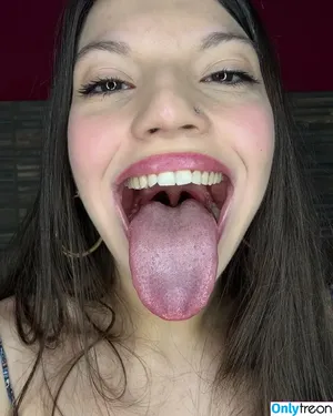 Long Tongue Fetish / _longtonguelewis / diqueentongue / longtonguelewis фото голая #0428