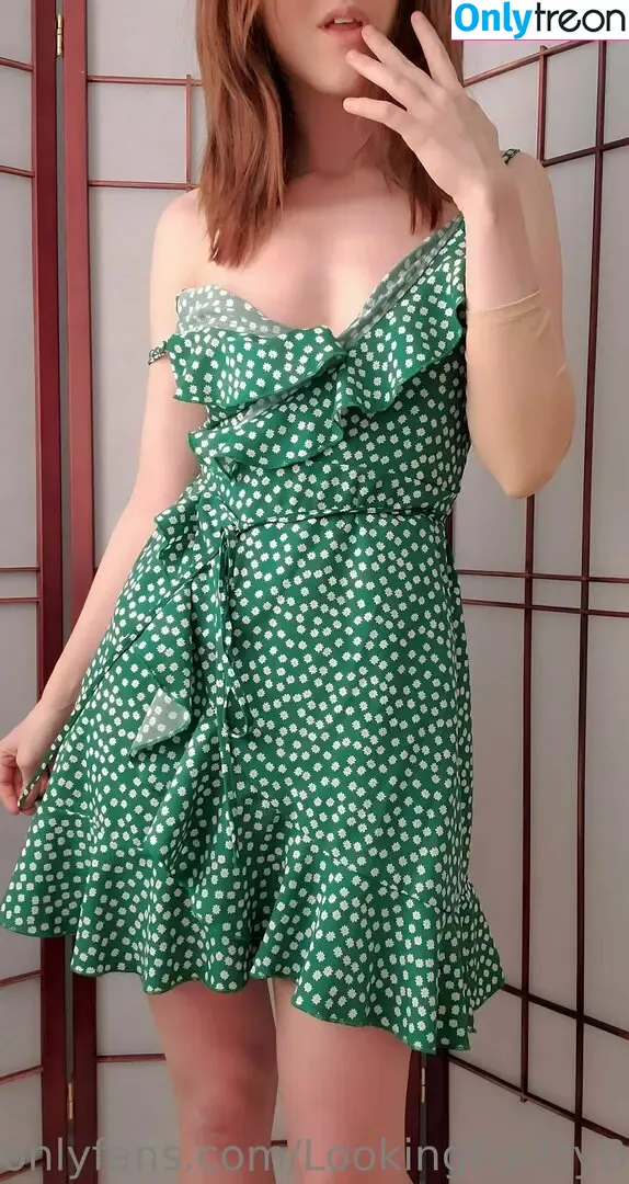 lookingformybluesky nude photo #0122 (lookingformybluesky)