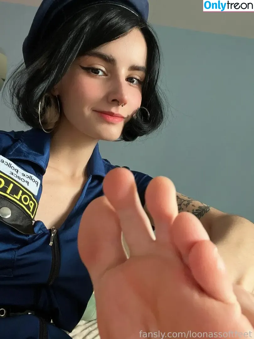 loonassoftfeet nude photo #1528 (loonassoftfeet)