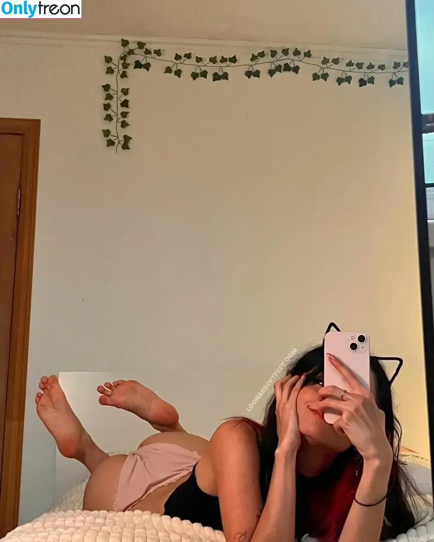 loonassoftfeet голая photo #1703 (loonassoftfeet)