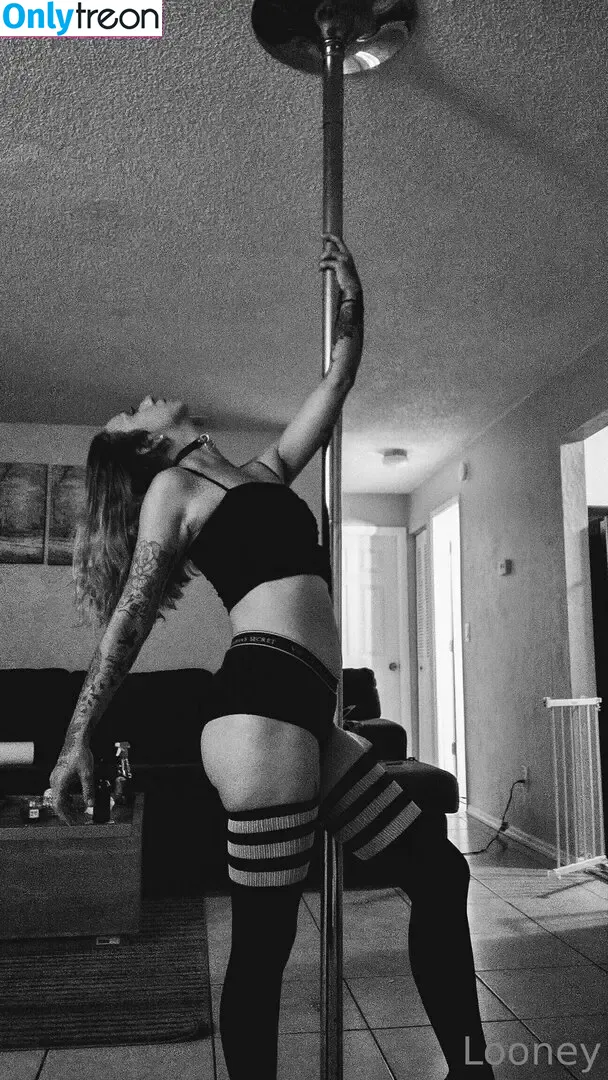 looneyy голая photo #0018 (lindsaylooneyy)
