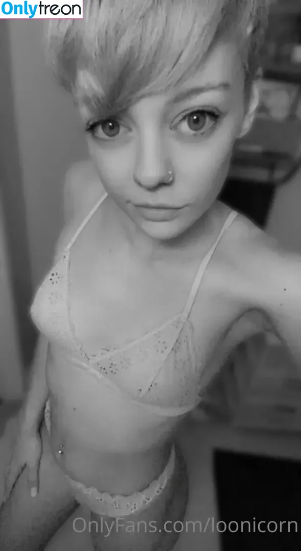 loonicorn голая photo #0021 (loonicorn.x)