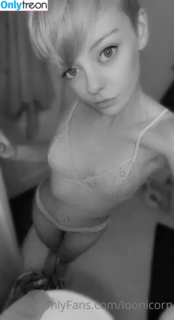 loonicorn голая photo #0022 (loonicorn.x)