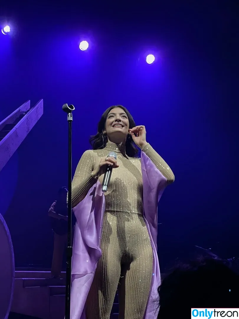 Lorde голая photo #0004 (analorde)