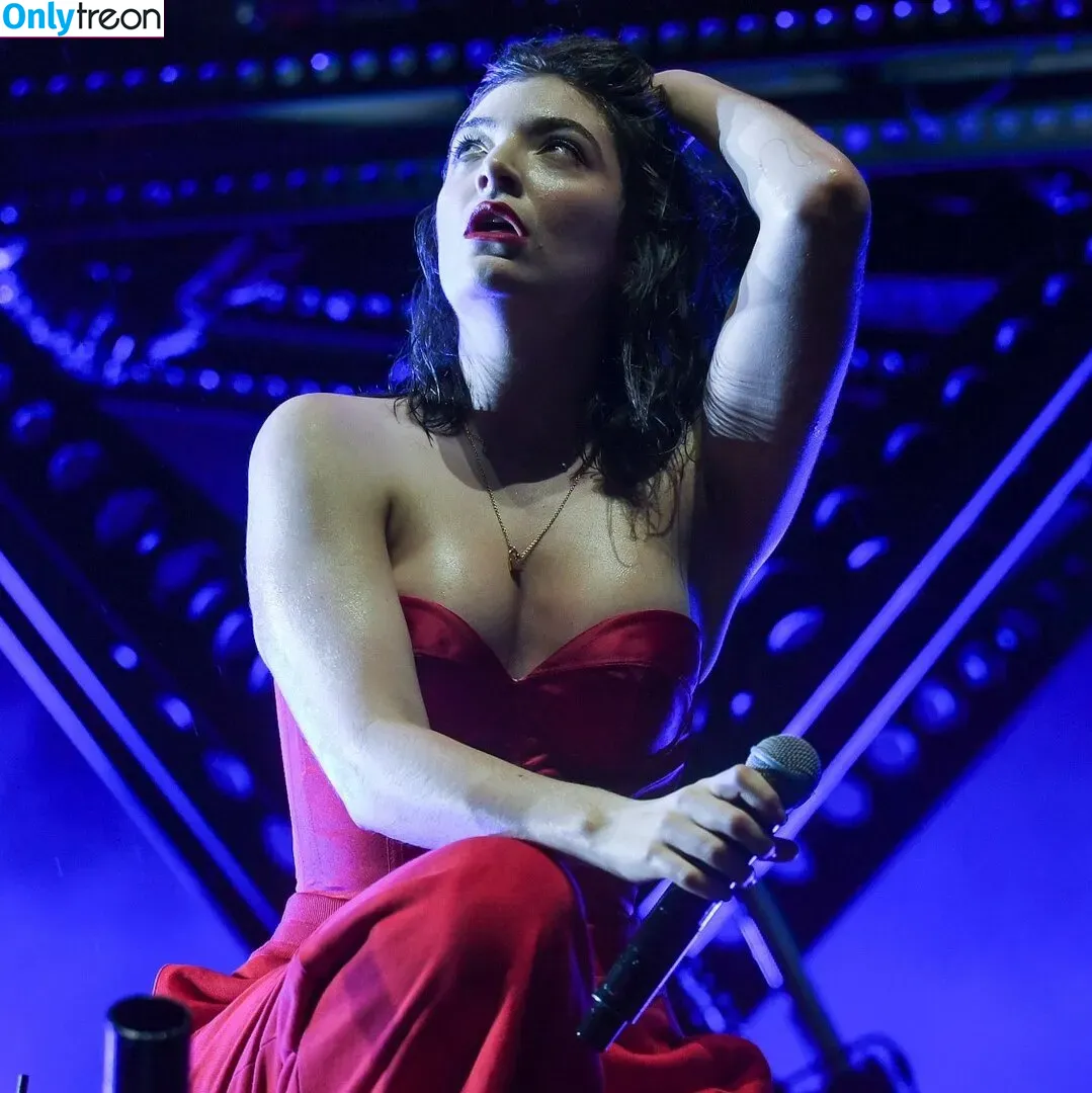 Lorde nude photo #0102 (analorde)