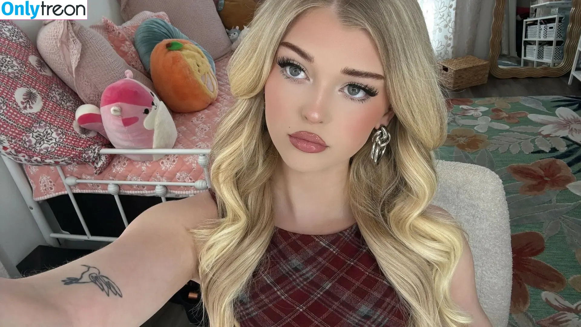 Loren Gray nude photo #0066 (loren / lorengray)