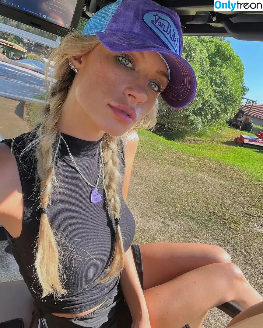 Loren Shea nude photo #0040 (lorencody)