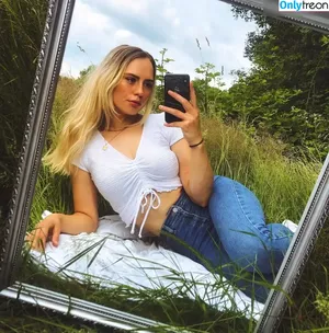 lorenabombik / lolomaus / lorenabombik nude photo #0009