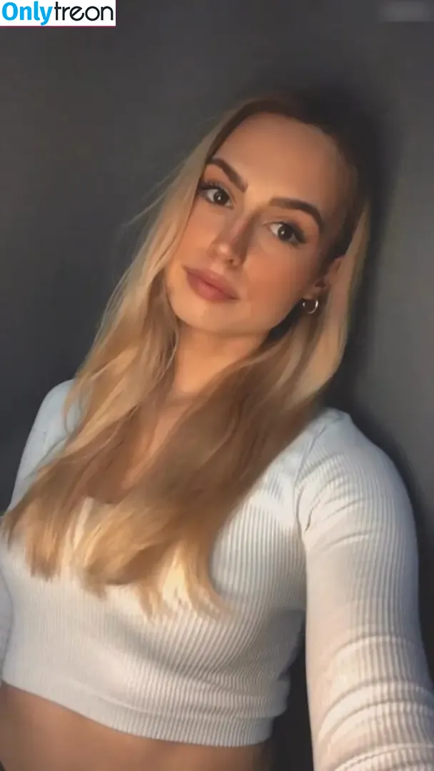 lorenabombik / lolomaus nude photo #0001 (lorenabombik)