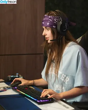Loserfruit / brattykayla nude photo #0739