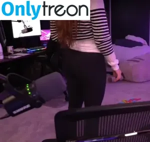 Loserfruit / brattykayla nude photo #0786