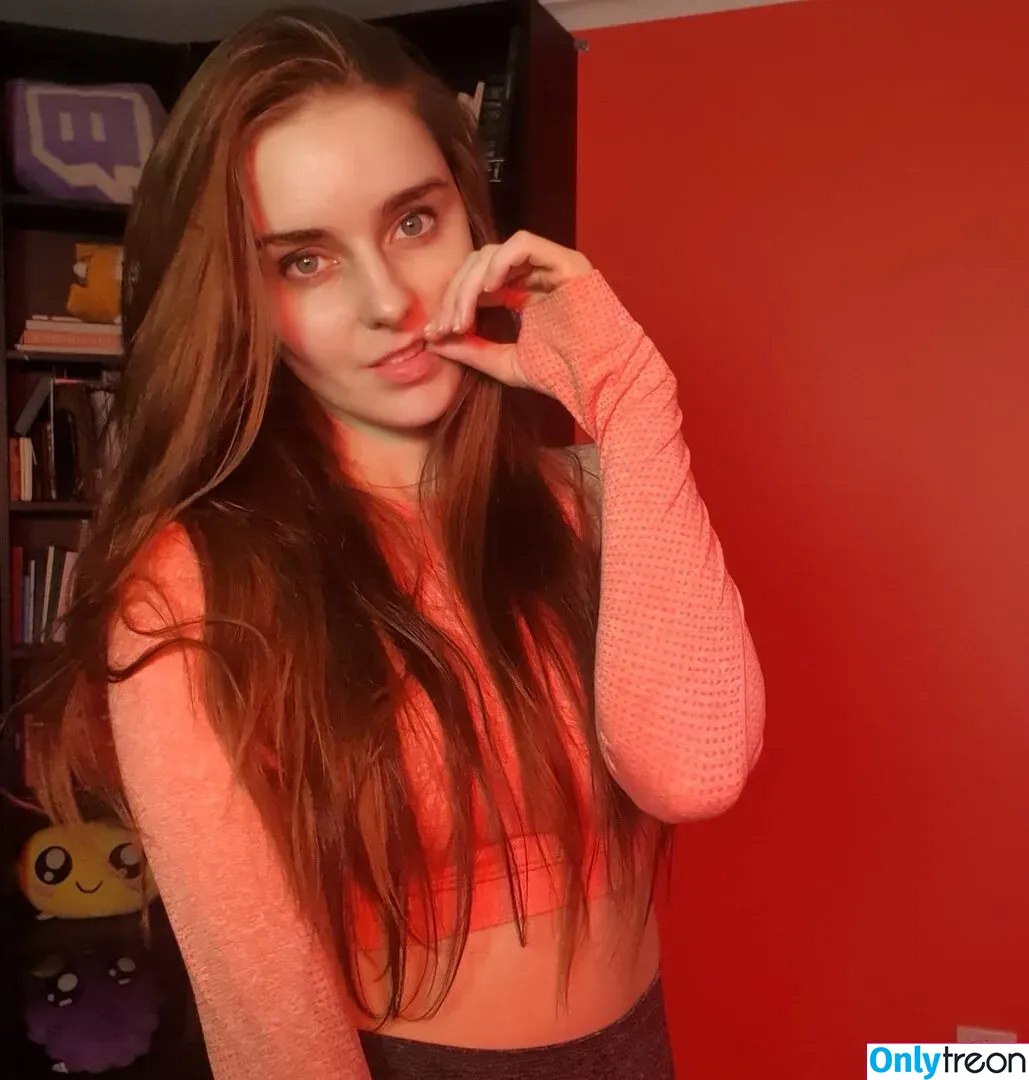 Loserfruit nude photo #0143 (brattykayla)