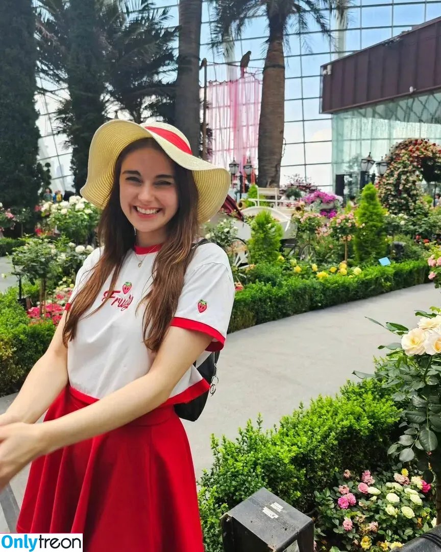 Loserfruit голая photo #0231 (brattykayla)