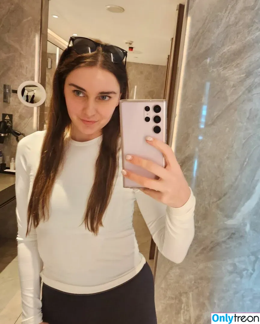 Loserfruit голая photo #0253 (brattykayla)