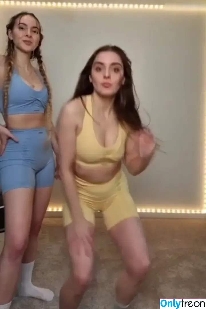 Loserfruit голая photo #0448 (brattykayla)