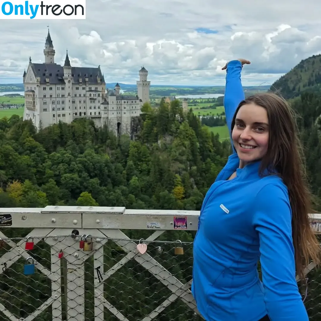 Loserfruit голая photo #0761 (brattykayla)