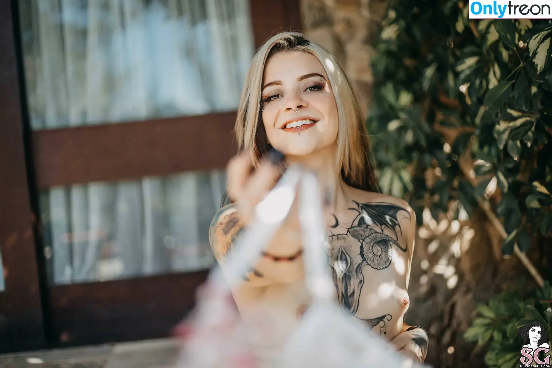 Loseskiene nude photo #0005 (fatgirlfedup)