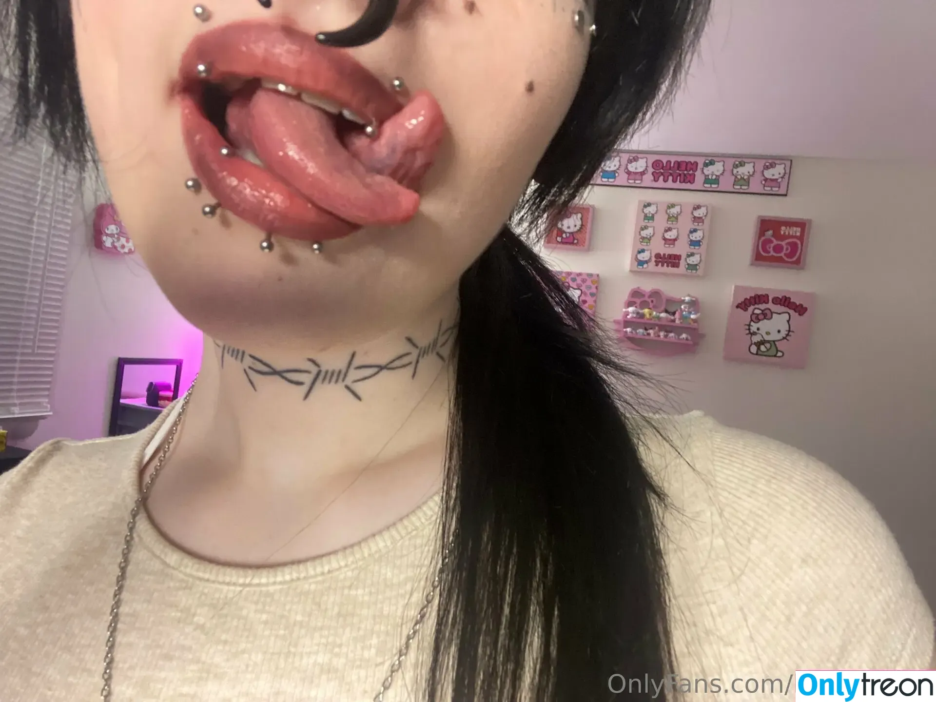 Lostwetdog nude photo #0119 (Kennelsent)