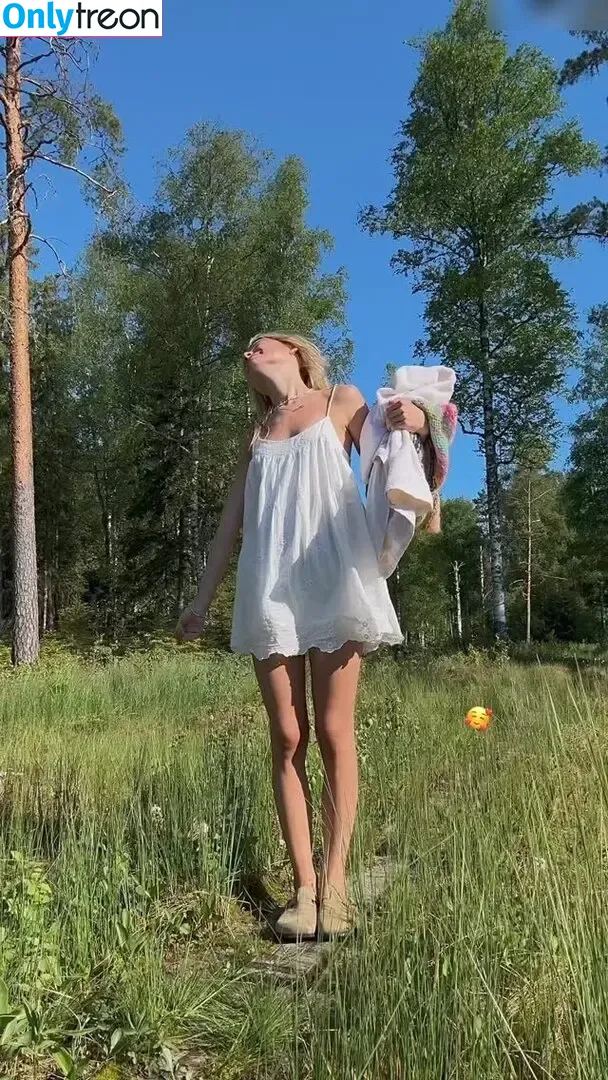 Lotta Emilie Stichler nude photo #0117 (lotta.stichler / lottastichler)