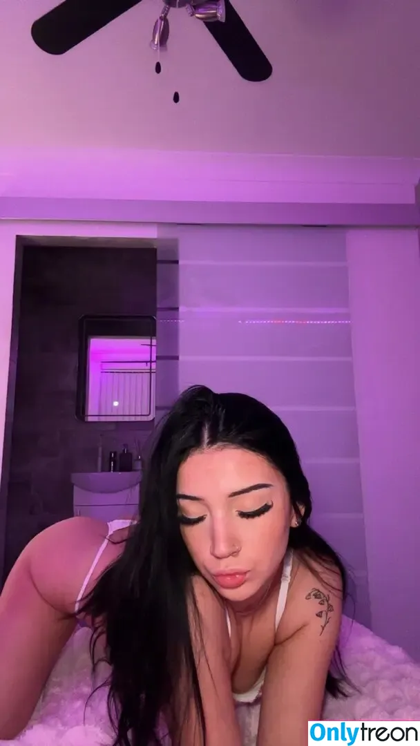 LottieLux голая photo #0019 (lottielux_xo)