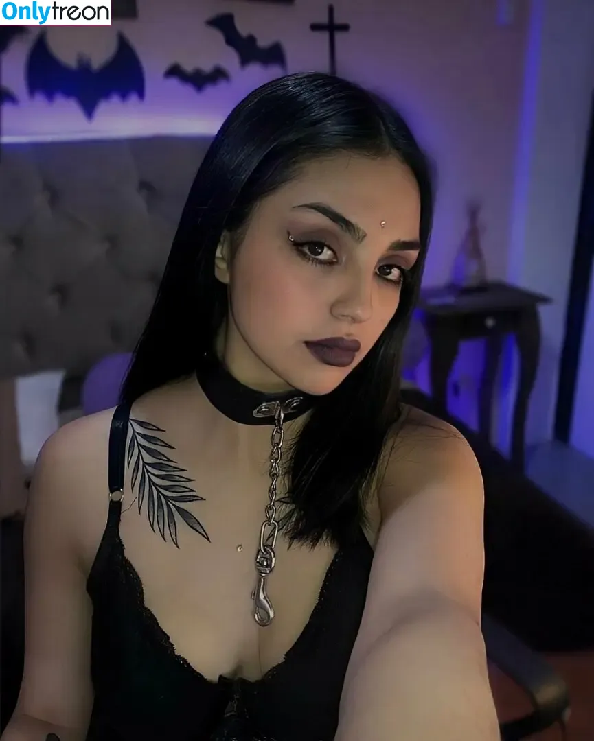 lou_ivonne nude photo #0018 (lou_ivonne)