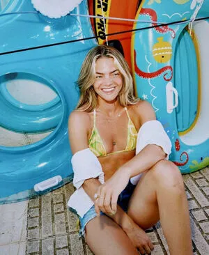 Louisa Johnson / louisa фото голая #0064