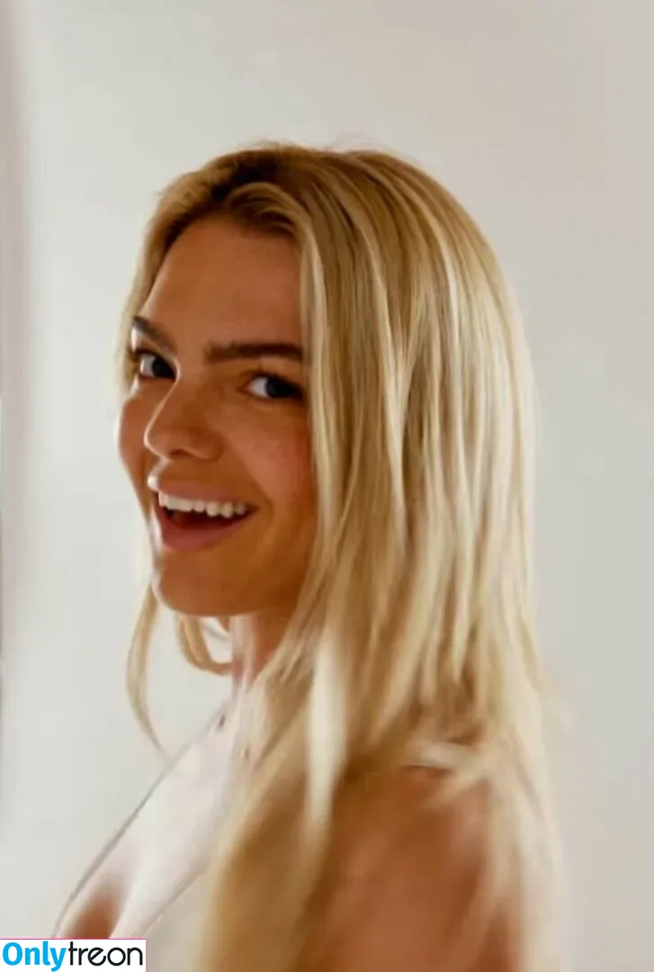 Louisa Johnson голая photo #0077 (louisa)