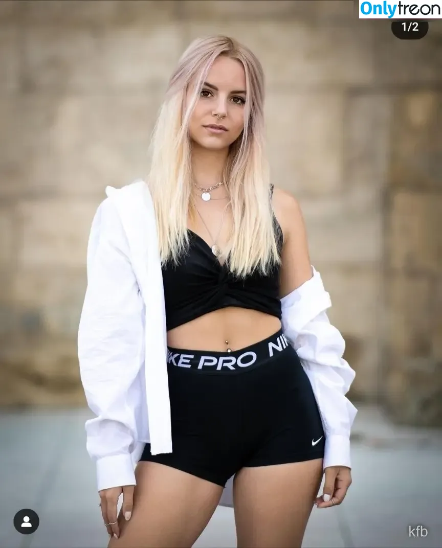 Louisa Paskert nude photo #0004 (louigiofficial)