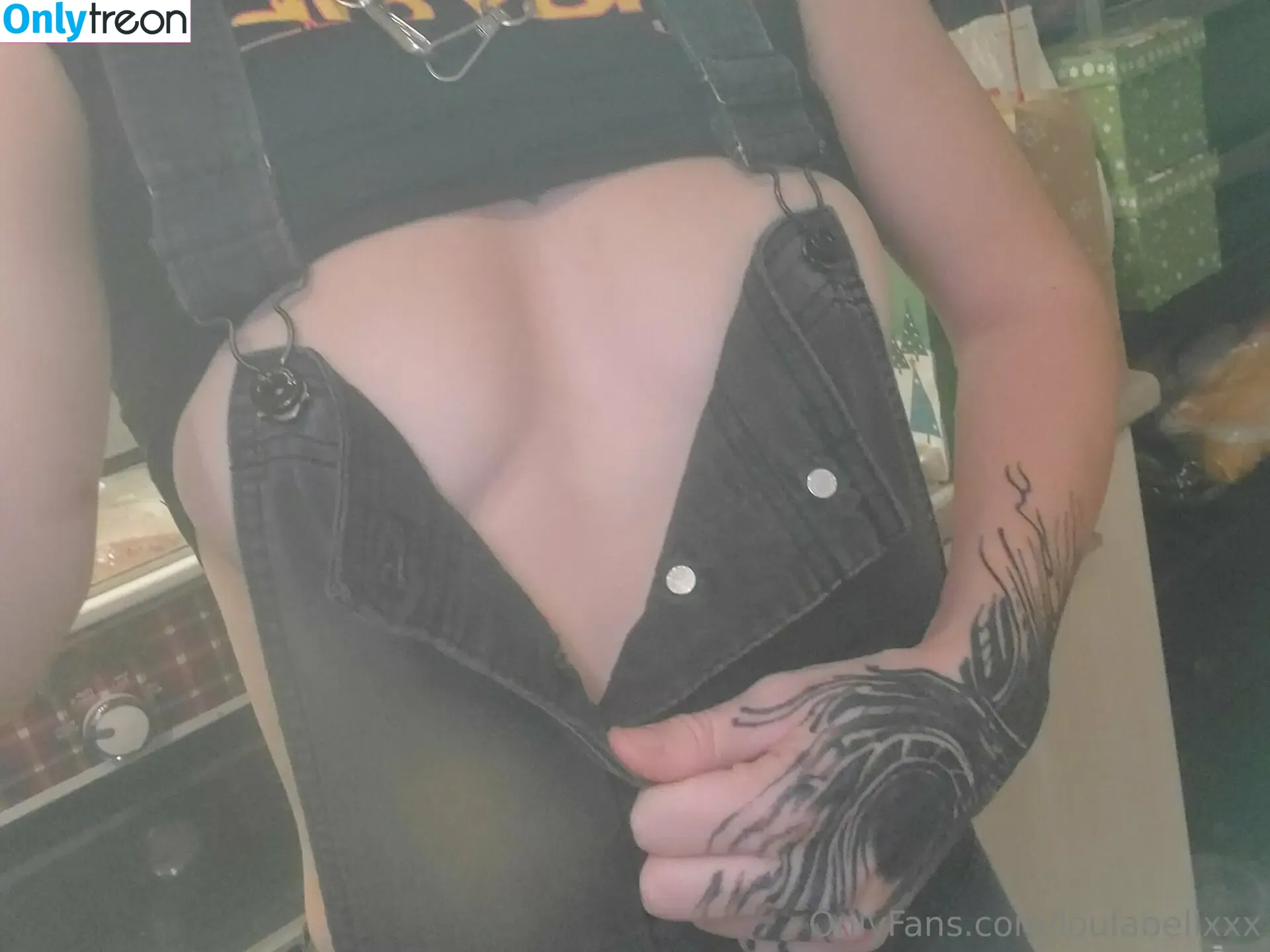 loulabellxxx голая photo #0017 (loulabellxx)
