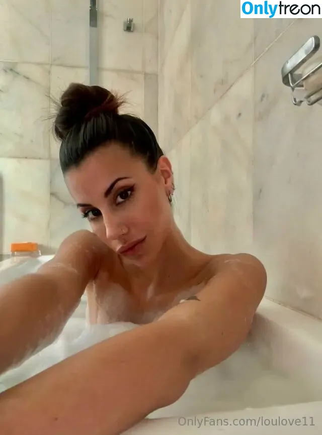 loulove11 голая photo #0042 (loulove11)