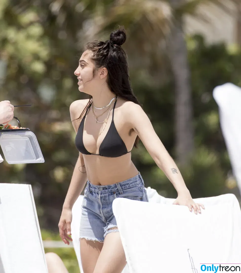 Lourdes Leon голая photo #0015 (lourdesleon)