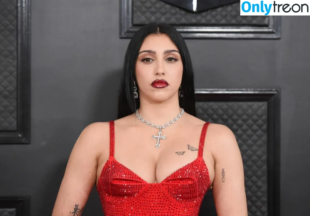 Lourdes Leon голая photo #0052 (lourdesleon)