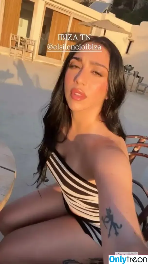 Lourdes Leon nude photo #0232 (lourdesleon)