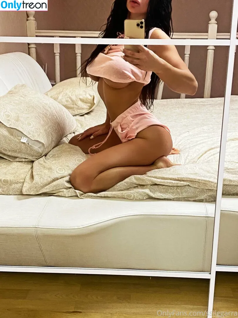 lovalova голая photo #0109 (ssiiggarra)
