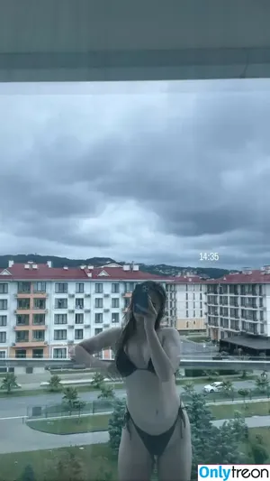  nude photo #0003