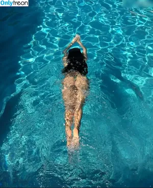  nude photo #0006