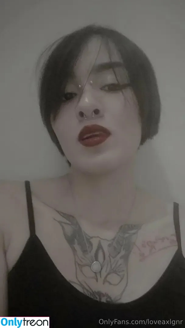 loveaxlgnr nude photo #0023 (ballon_cheeks_)