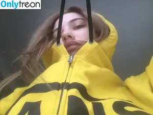 lovecatsmew / klesh13 / lisalisalisalisalisalisa.riot nude photo #0081