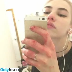 lovecatsmew / klesh13 / lisalisalisalisalisalisa.riot nude photo #0085