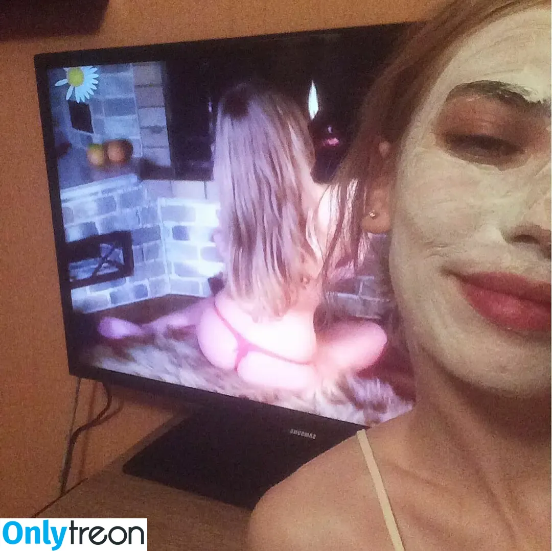 lovecatsmew nude photo #0089 (klesh13 / lisalisalisalisalisalisa.riot)