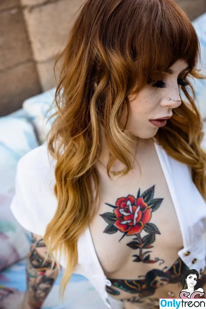 Loveless Suicide голая photo #0024 (lovelessshoots / lovelesssuicide)