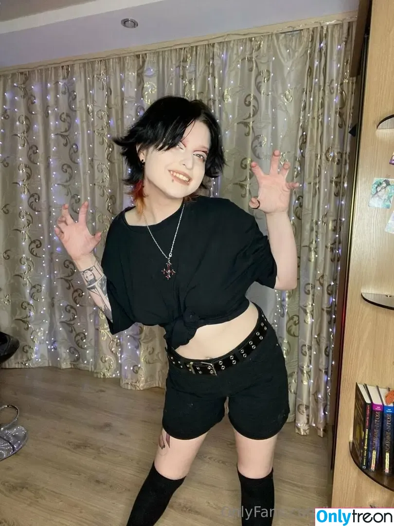 lovellyeli голая photo #0073 (imlovelylo)