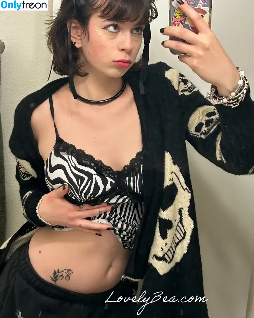 LovelyBea nude photo #0001 (LovelyBea888 / lovelybea8)