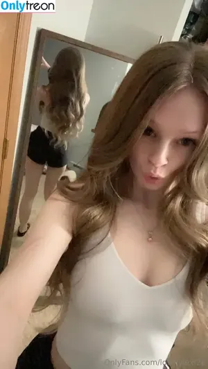  nude photo #0003