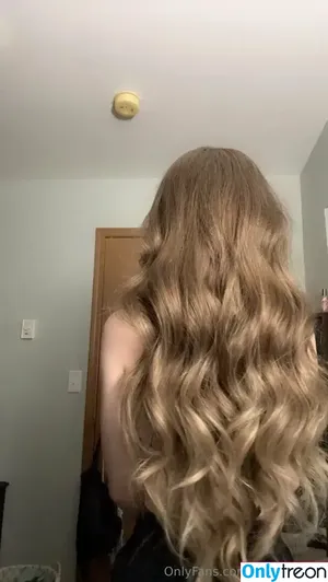 nude photo #0004